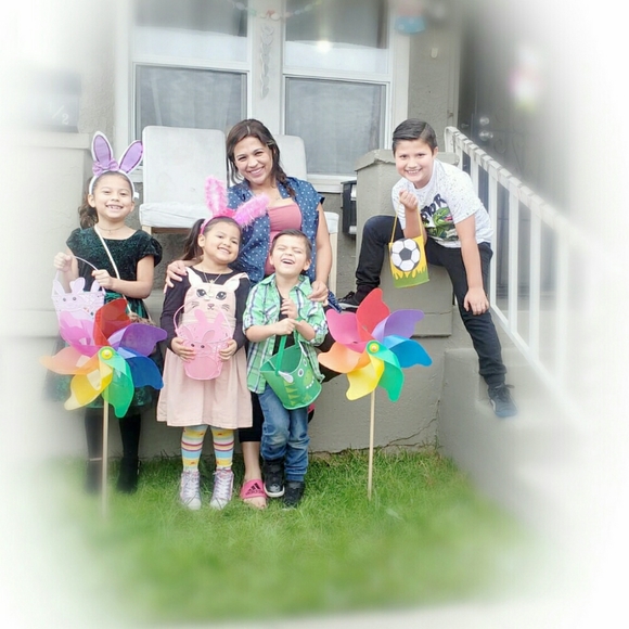 Meet your Posher, Jay's Boutique 💋 - Picture 2 of 10